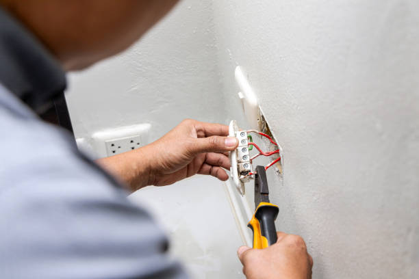 Best Electrical Outlet Repair  in Bluffton, IN