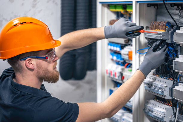 Best Local Electrician Companies  in Bluffton, IN